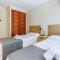Villa Ponent by Sealand Villas