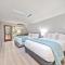 Coastal Retreat King Beds Big Sur Cabin EVCharger