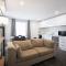 Modern Central Apartment, Flexible Bed Options