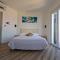 Hotel Week End
