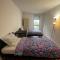 Single bed in a 2 bed dormitory room near Paris - Argenteuil