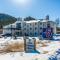 Econo Lodge - 温泉城