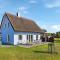 Nice Home In Glowe With Wifi - Глове
