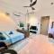 Homie STUDIO - 1 room with kitchen, dining table, sofa, TV with pool and free wifii 500 meter dari Hospital Sultanah Bahiyah Alor Setar Kedah - Alor Setar