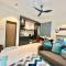 Homie STUDIO - 1 room with kitchen, dining table, sofa, TV with pool and free wifii 500 meter dari Hospital Sultanah Bahiyah Alor Setar Kedah - Alor Setar