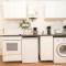 Next to Shopping street and Subway Station, Few minutes to Stephansplatz - Vídeň