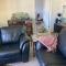 Captains Cottage - Pet Friendly Breakfast Included