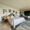 Luxurious 7-Bedroom Villa with magnificent view - Anse Marcel 