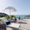 Luxurious 7-Bedroom Villa with magnificent view - Anse Marcel 
