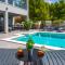 Luxury Villa POCRNJA -heated pool, sauna, jacuzzi, pool table