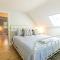 Beautiful Home Easy Access to Beaches