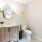 Beautiful Home Easy Access to Beaches