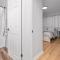 CentreStreet-Cozy Petfriendly 4bedsuite 04Entire - Calgary