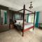 Stephna Residence