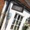 The Crown Aldbourne