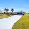 Pet Friendly Canal Front 3-Bedroom Grand Villa with Pool, Linai and Dock