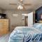 Pet Friendly Canal Front 3-Bedroom Grand Villa with Pool, Linai and Dock