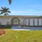 Pet Friendly Canal Front 3-Bedroom Grand Villa with Pool, Linai and Dock - Port Charlotte