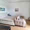 Sea Breeze White Villa 2