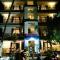 Wave Morjim Hotel