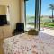 Apartamento en lAmpolla con piscina