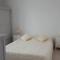 Nice flat with jacuzzi and garden - Velleron