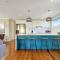 3-Bed Coastal Haven with Alfresco Dining & BBQ - Marks Point