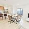 Colebee 5 Bedroom near Shopping WiFi Central AC