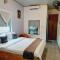 Huong Viet Hotel - Ban Cuc Lua