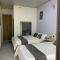 Huong Viet Hotel - Ban Cuc Lua