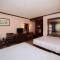 Baumanburi Hotel Patong