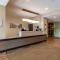 MainStay Suites Bowling Green North