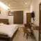 Hotel Red Sapphire - Harthala