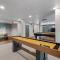 Budget Friendly 1 MI to USF Free Pool & GYM - تامبا