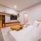 Casa Loba Luxe Unit 1 with private swimming pool