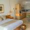Opal Suites Apartments