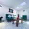 Candes Apartments