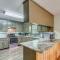 Riverfront Milton Cabin with Boat Ramp and Dock! - ميلتون