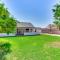 Glendale Home with Pool, Basketball and BBQ! - فينكس