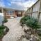Peaceful house & garden with car park, central to Airport, CBD & Sylvia Park Mall - Auckland