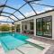 Walking Distance to the Beach! Extravagant 2024 Coastal Oasis - جزيرة ماركو