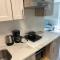 2 Bd 2 Ba Unit laundry &kitchen - Great Neck