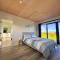 Luxury Absolute Ocean View Lodge - Waverley Town District