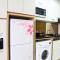 Best Price Studio The Oasis Apartment By Travelio