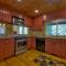 Riverwatch on the Toccoa Relax by the river and soak in the hot tub - بلو ريدج