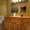 Riverwatch on the Toccoa Relax by the river and soak in the hot tub - بلو ريدج