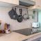 Stylish City Studio in Trendy Redfern