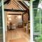 All Saints Cottage - secluded cottage with garden, 15 min walk to pub - Woodborough