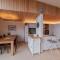 Ocean Views at Rapanui Lodge- 4BR Gem with Parking - كرايستشيرش