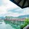 Salakphet Resort